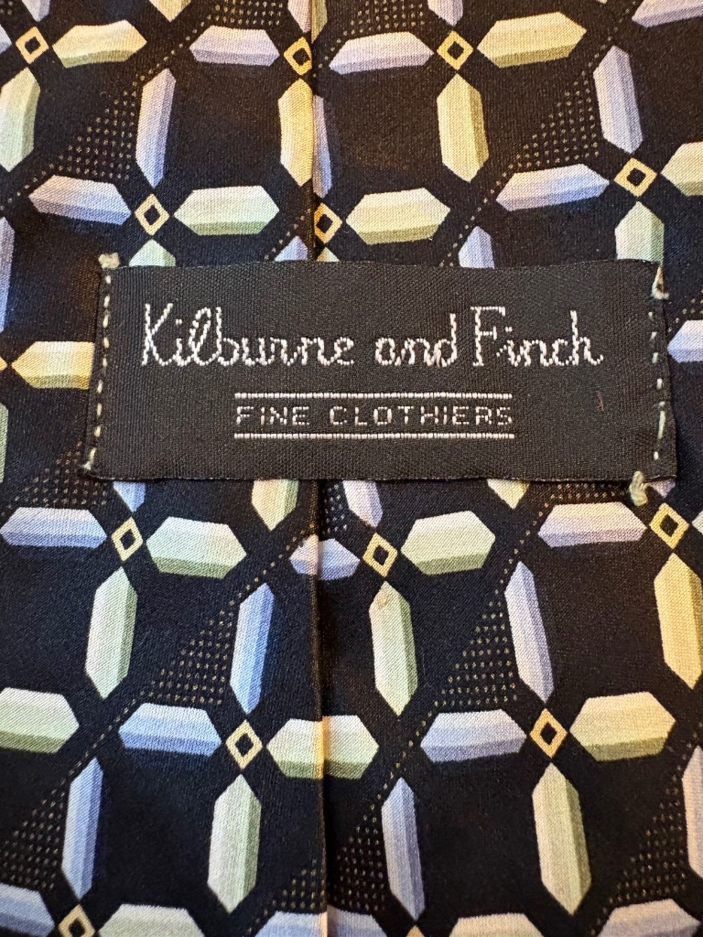 Kilburne & Finch Men’s Geometric Silk Tie